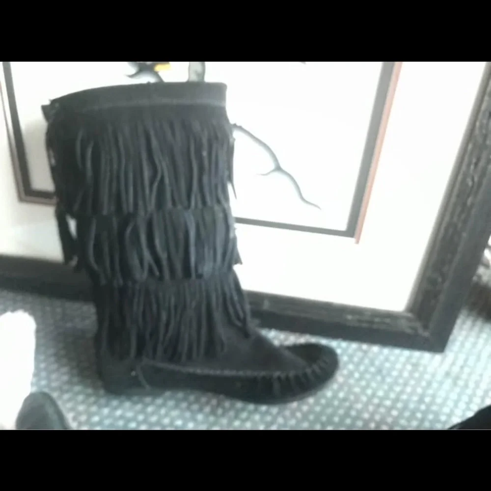 Black Fringe Boots - Picture 2 of 5